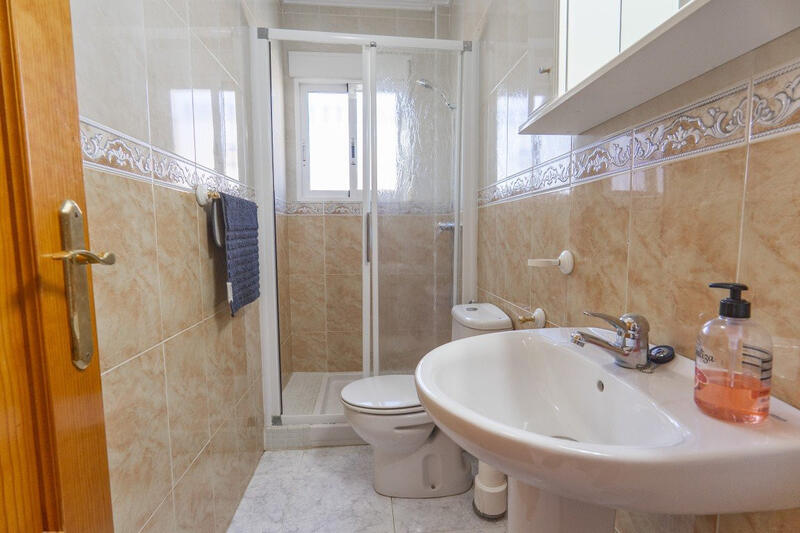 4 slaapkamer Villa Te koop