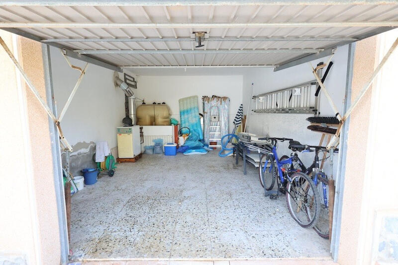 3 спальная комната вилла продается
