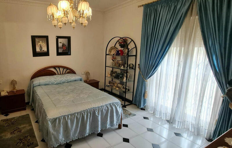 Villa zu verkaufen