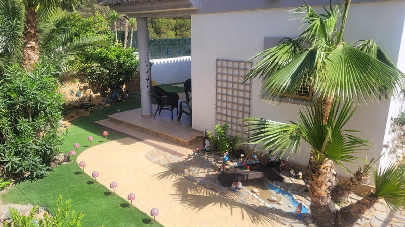 3 Cuarto Villa en venta