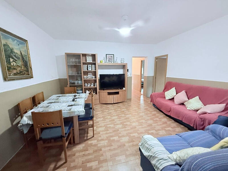 4 bedroom Country House for sale
