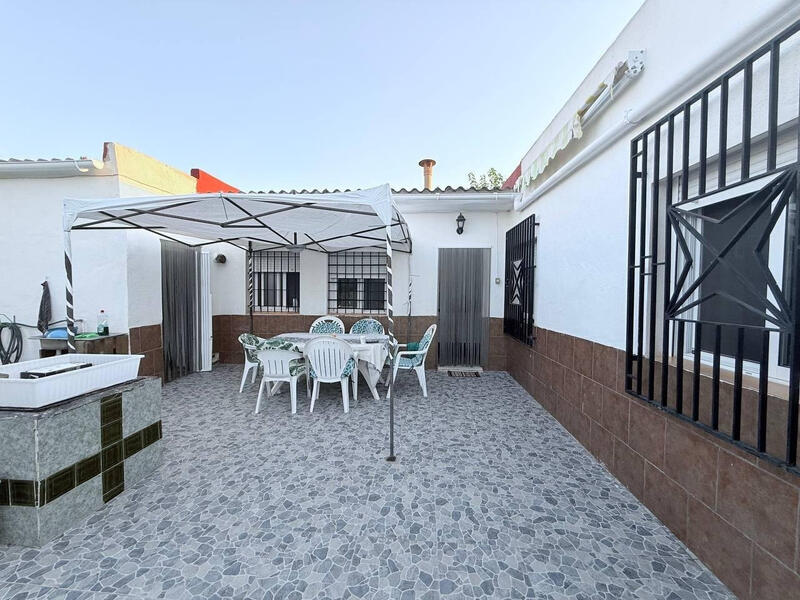 4 bedroom Country House for sale