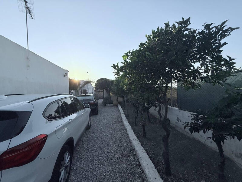 4 bedroom Country House for sale