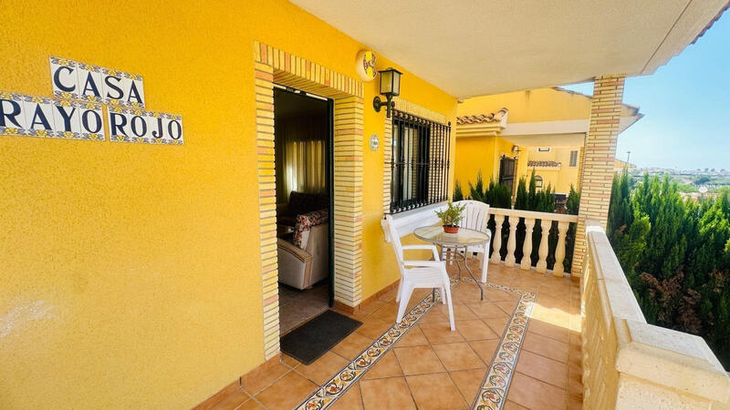 3 bedroom Villa for sale
