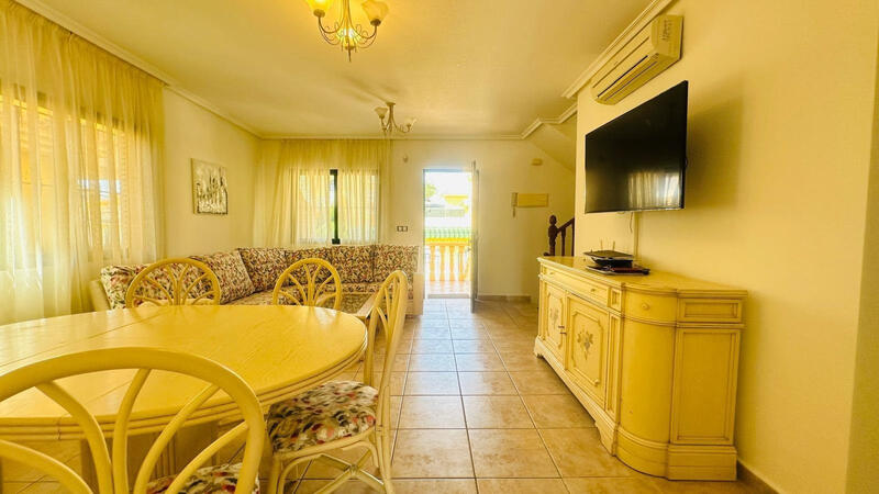 3 bedroom Villa for sale