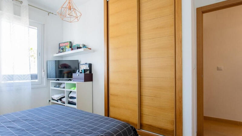 2 slaapkamer Appartement Te koop