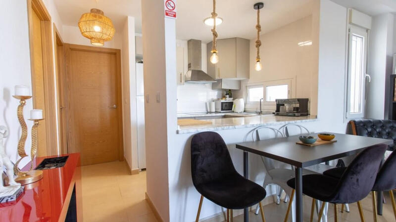 2 slaapkamer Appartement Te koop