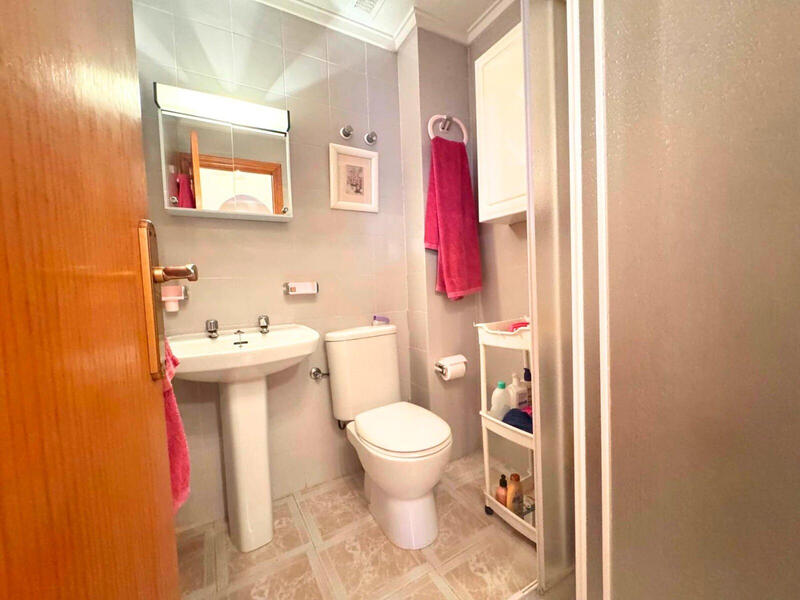 2 Schlafzimmer Villa zu verkaufen