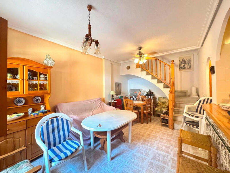 2 Schlafzimmer Villa zu verkaufen