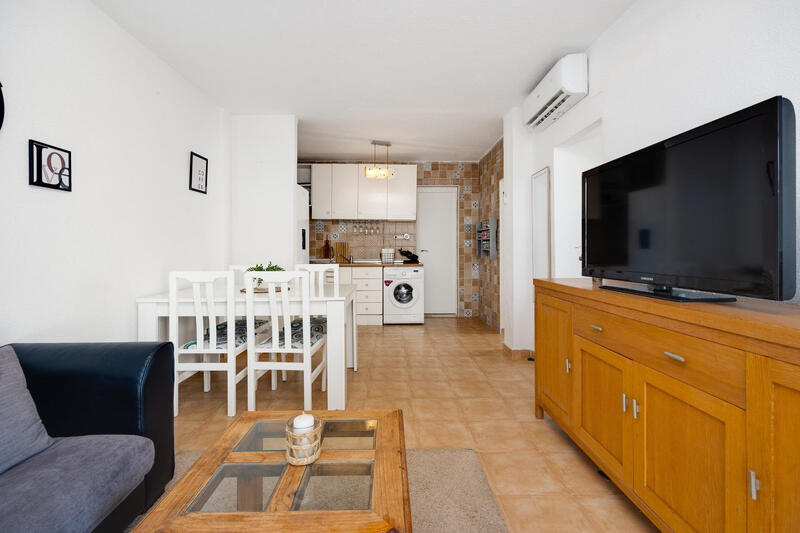 2 slaapkamer Gezinswoning Te koop
