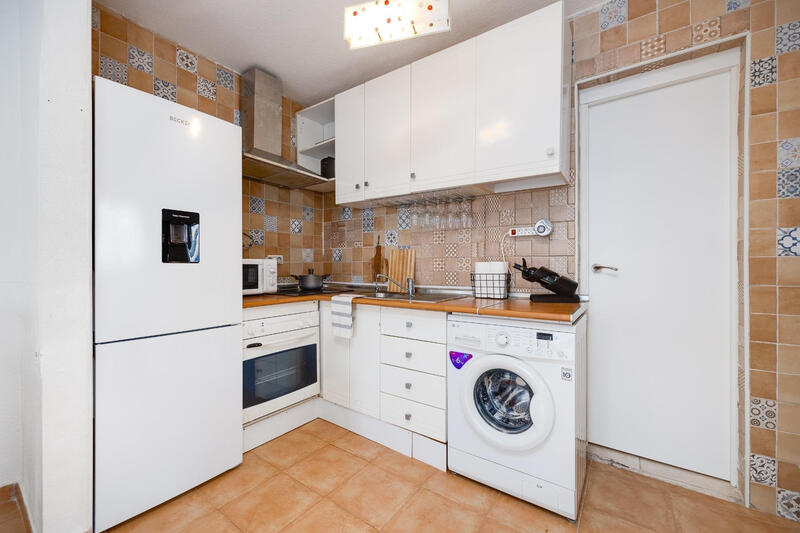 2 slaapkamer Gezinswoning Te koop