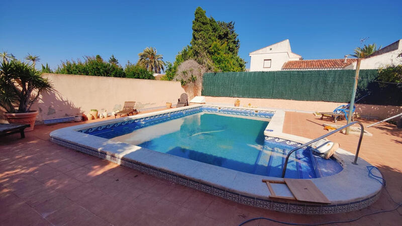 3 slaapkamer Villa Te koop