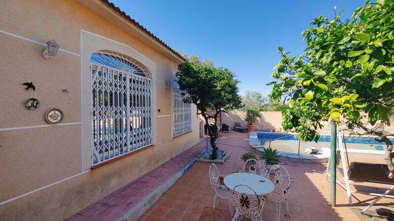 3 slaapkamer Villa Te koop