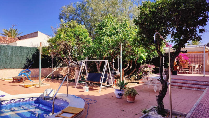 3 slaapkamer Villa Te koop