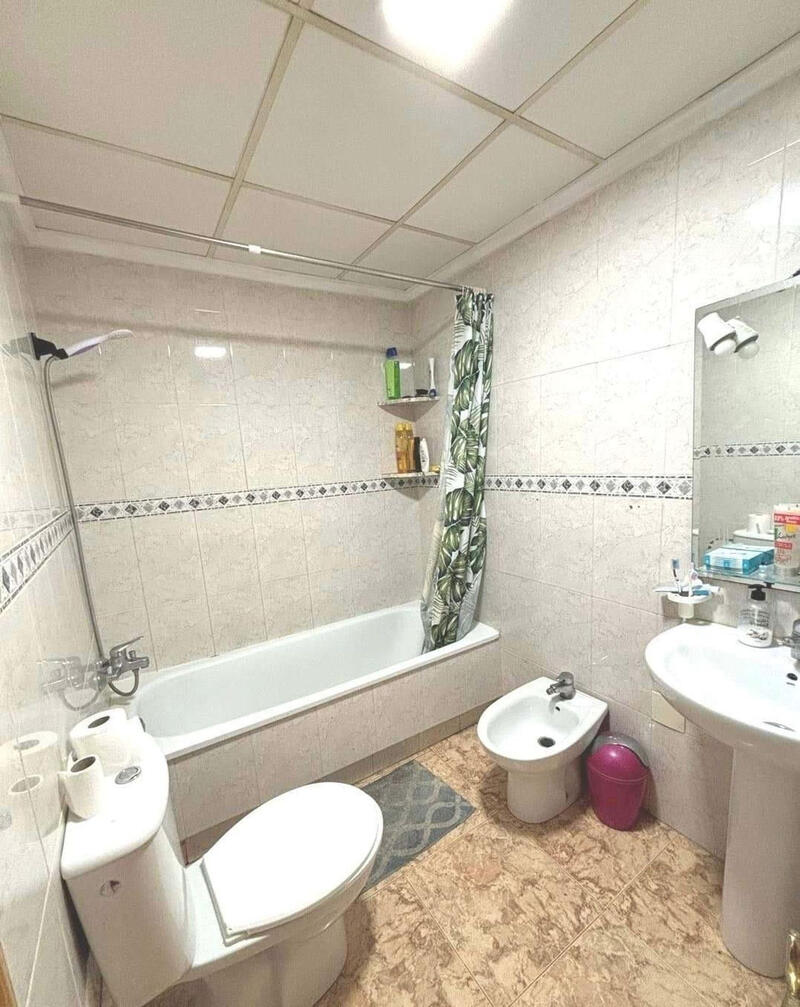 1 slaapkamer Appartement Te koop