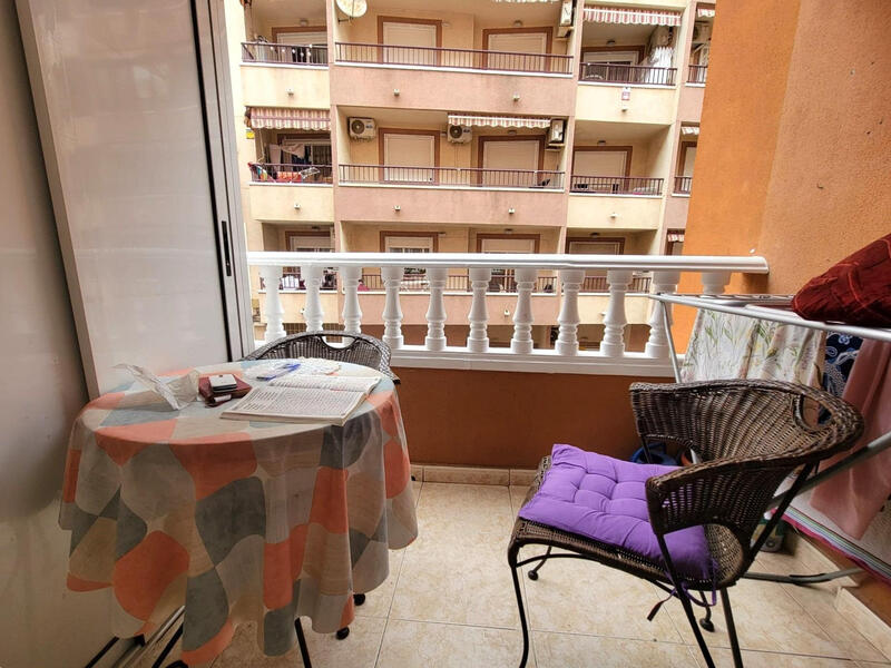 Lägenhet till salu i Torrevieja, Alicante