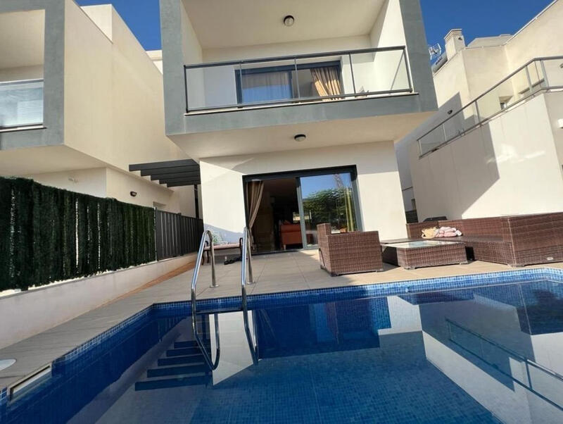 3 chambre Villa à vendre