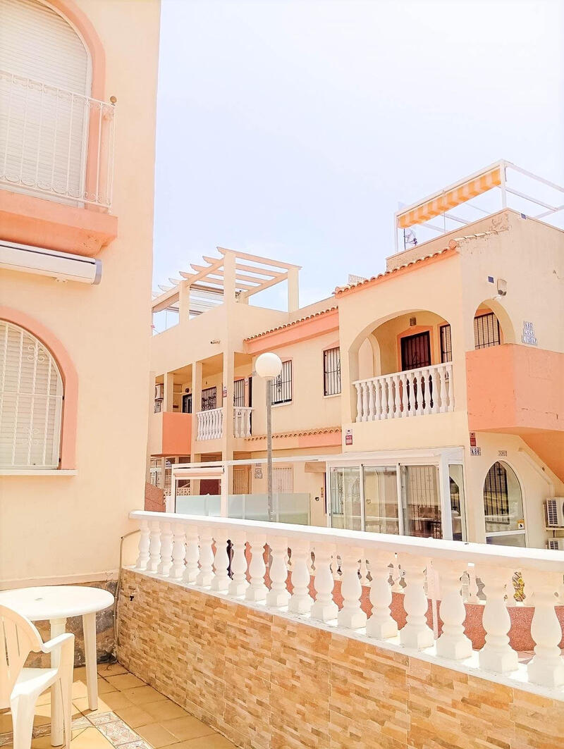 Lägenhet till salu i Orihuela Costa, Alicante