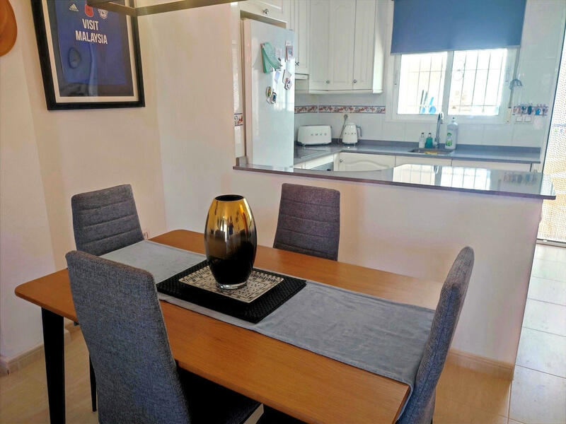 2 soveværelse Villa til salg