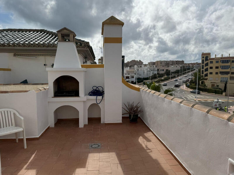 3 Cuarto Villa en venta