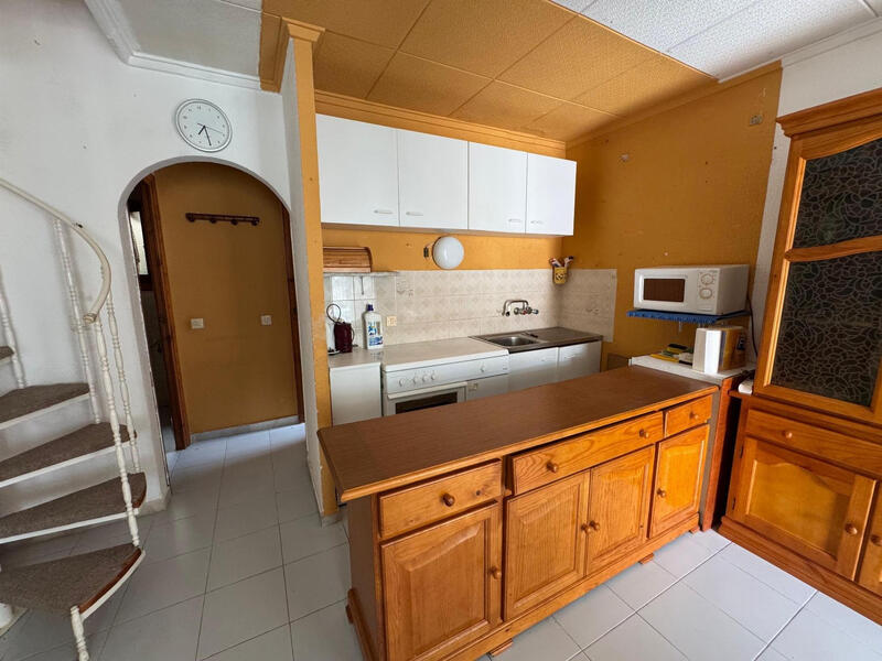 2 Cuarto Villa en venta