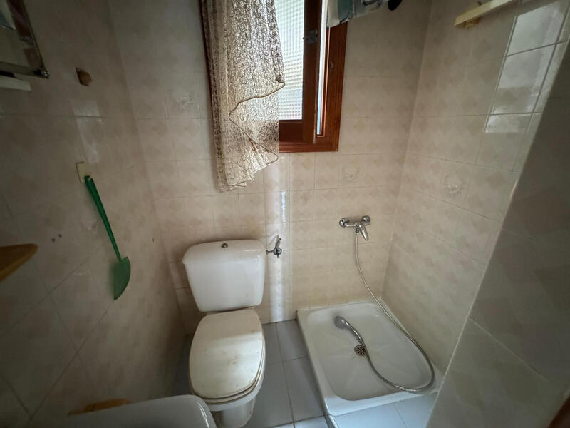 2 Cuarto Villa en venta