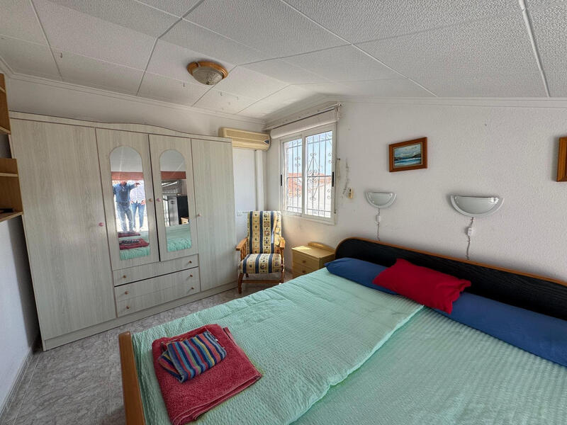 2 Cuarto Villa en venta