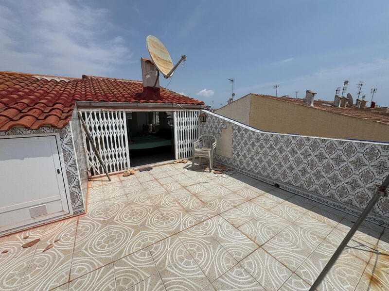 2 Cuarto Villa en venta