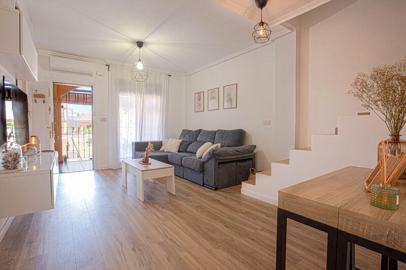 2 Schlafzimmer Villa zu verkaufen