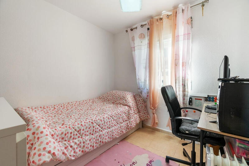 3 Cuarto Adosado en venta