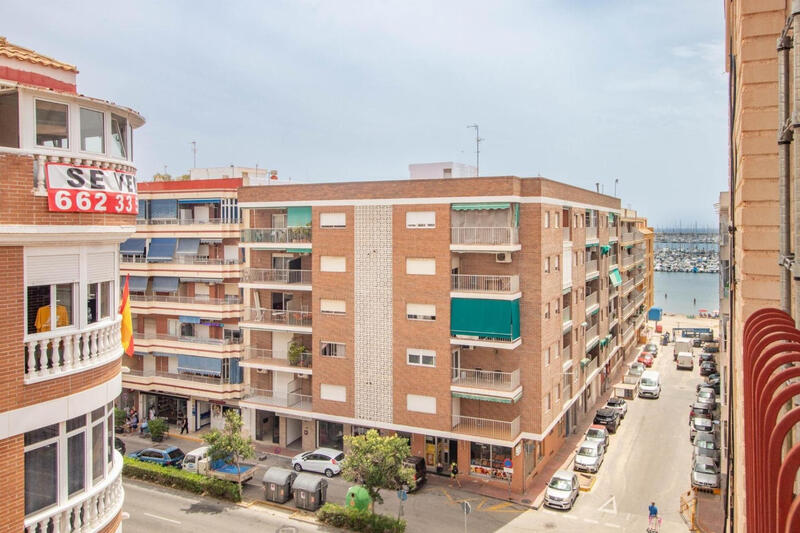Apartamento en venta en Torrevieja, Alicante