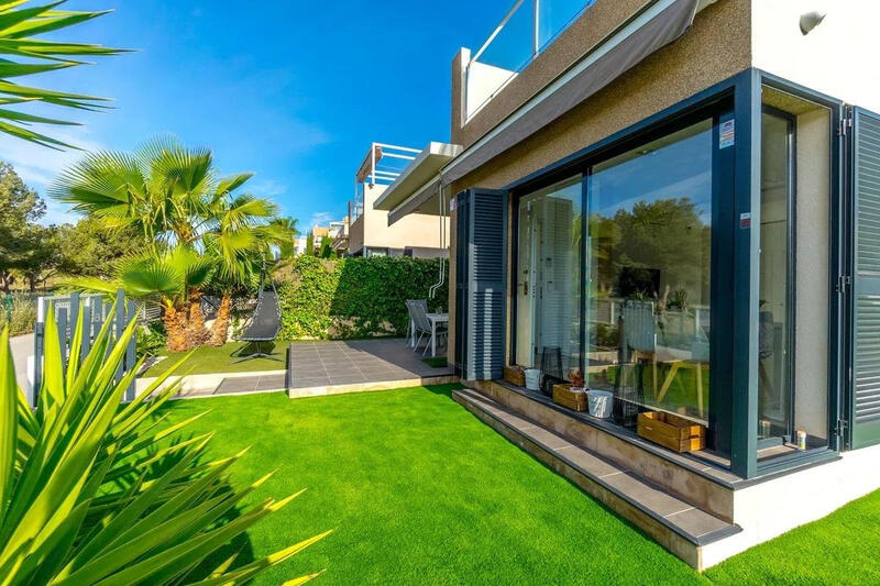 3 Cuarto Villa en venta