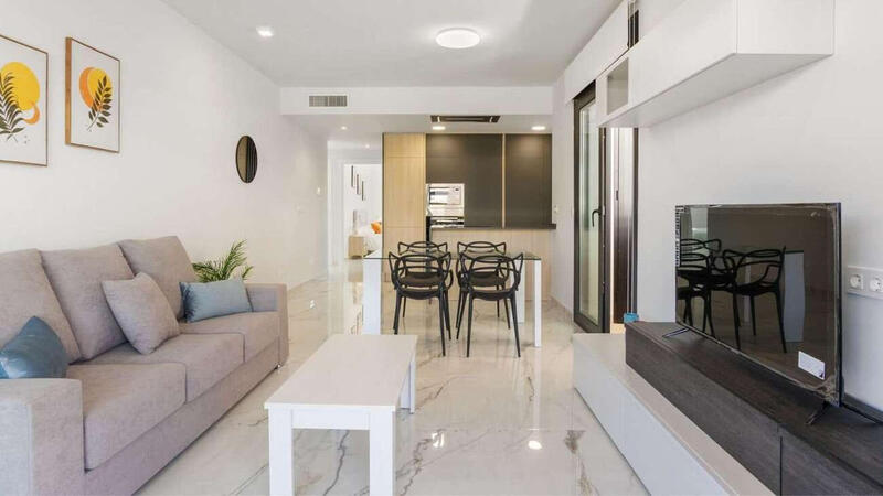 2 bedroom Apartment for sale