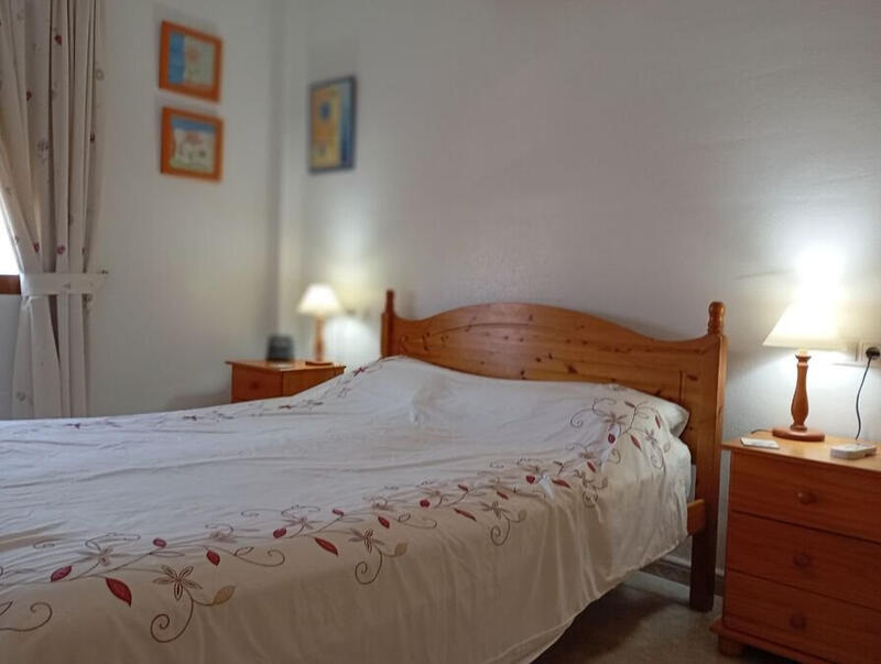 2 slaapkamer Appartement Te koop
