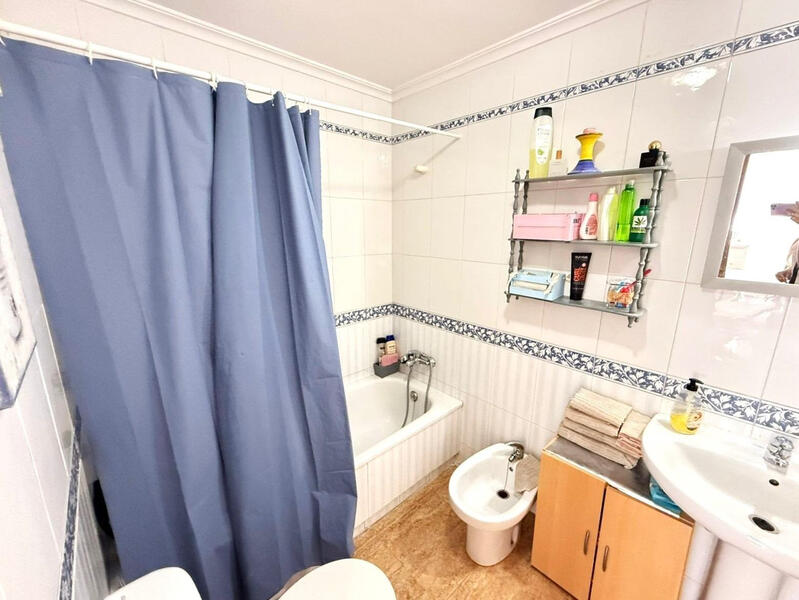 2 slaapkamer Appartement Te koop