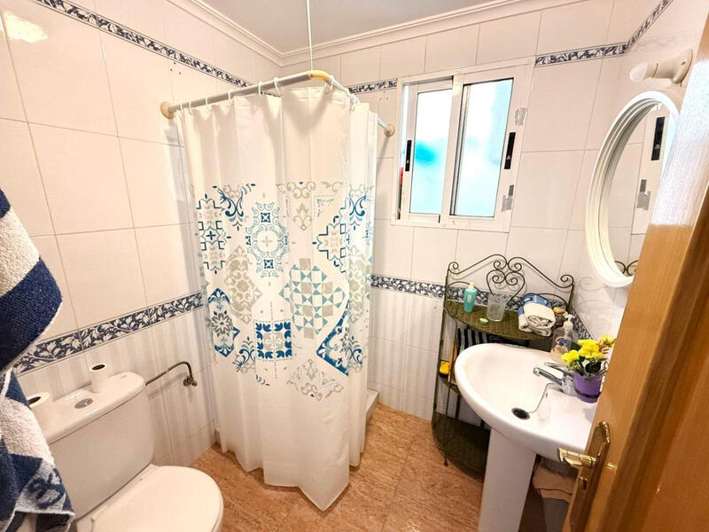 2 slaapkamer Appartement Te koop