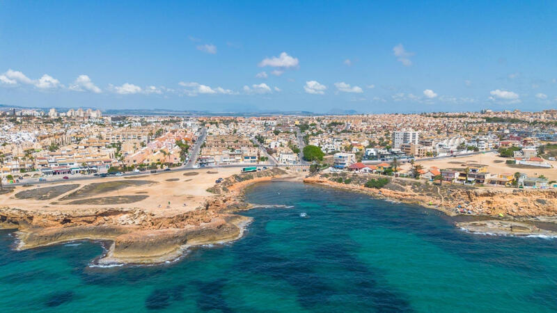 Maison de Ville à vendre dans Torrevieja, Alicante