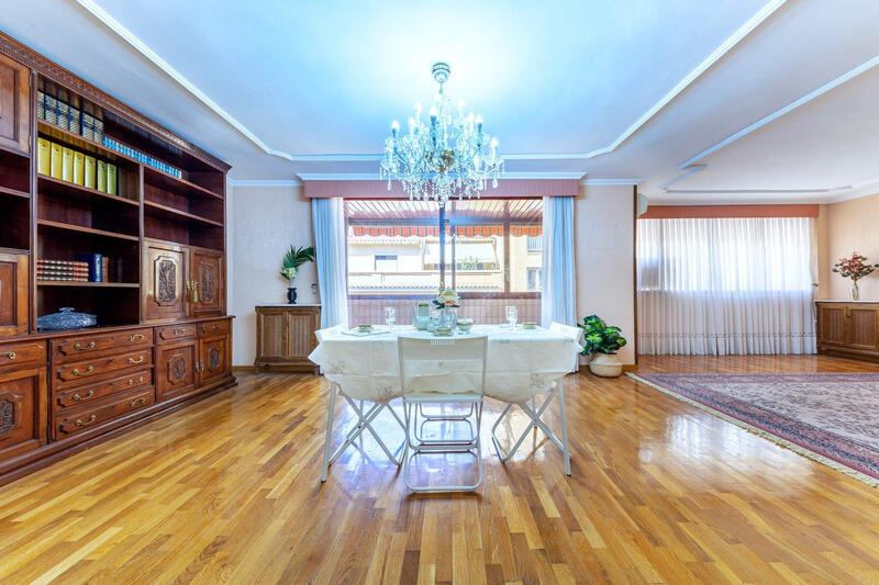 5 Schlafzimmer Appartement zu verkaufen
