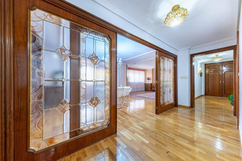 5 Schlafzimmer Appartement zu verkaufen