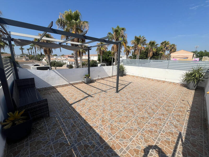 Villa en venta en Los Alcazares, Murcia