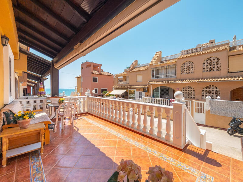Byhus til salg i Torrevieja, Alicante