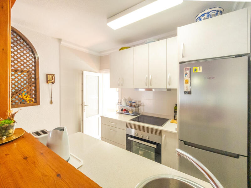 3 bedroom Townhouse for sale