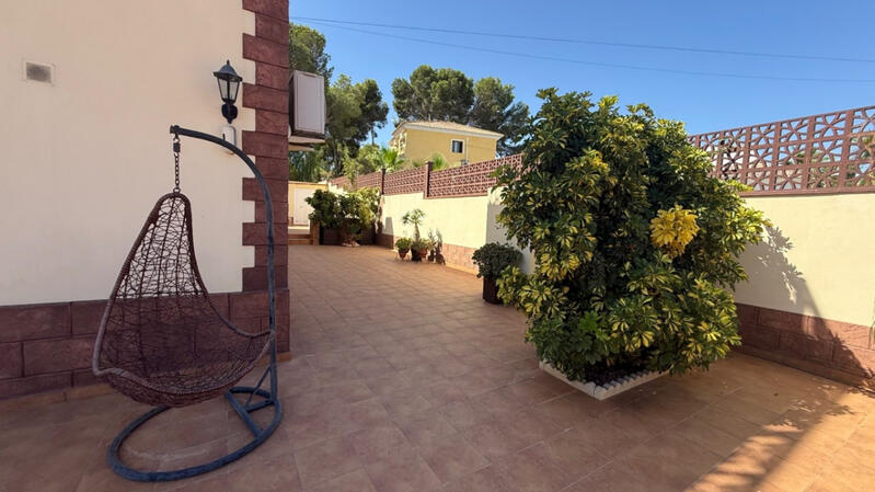 7 bedroom Villa for sale