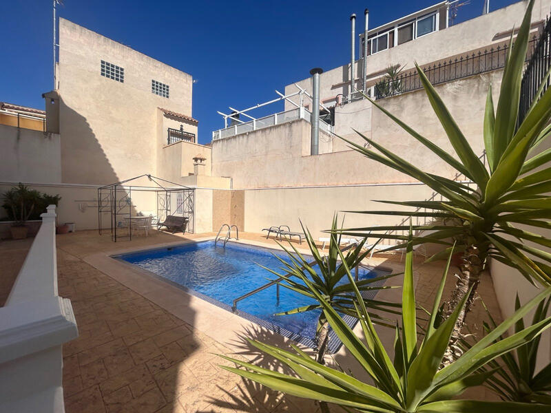 Leilighet til salgs i Jacarilla, Alicante