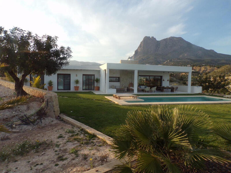 Villa till salu i Finestrat, Alicante