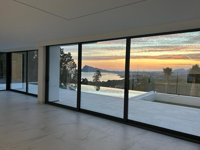 5 Cuarto Villa en venta