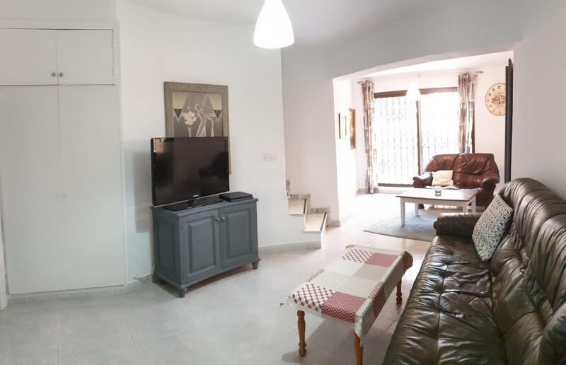 6 bedroom Villa for sale