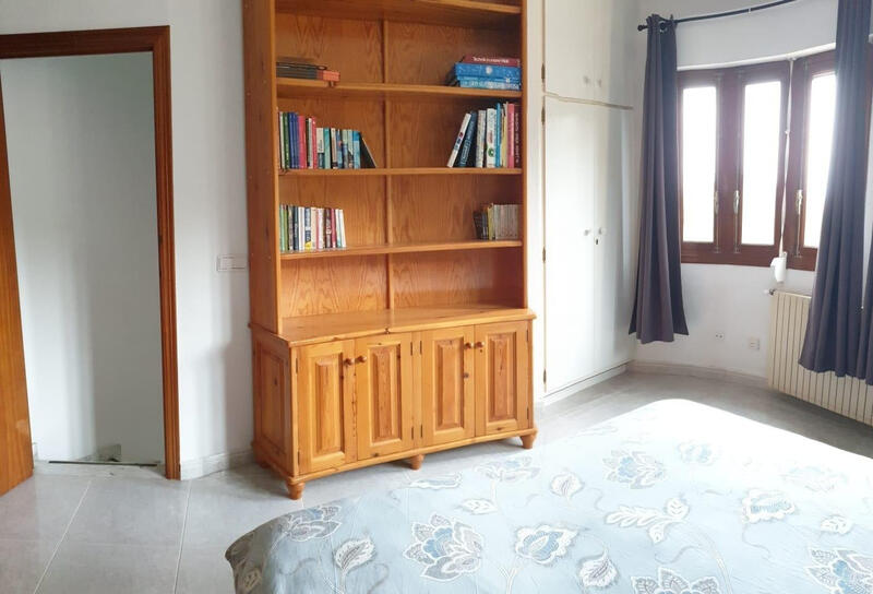 6 bedroom Villa for sale
