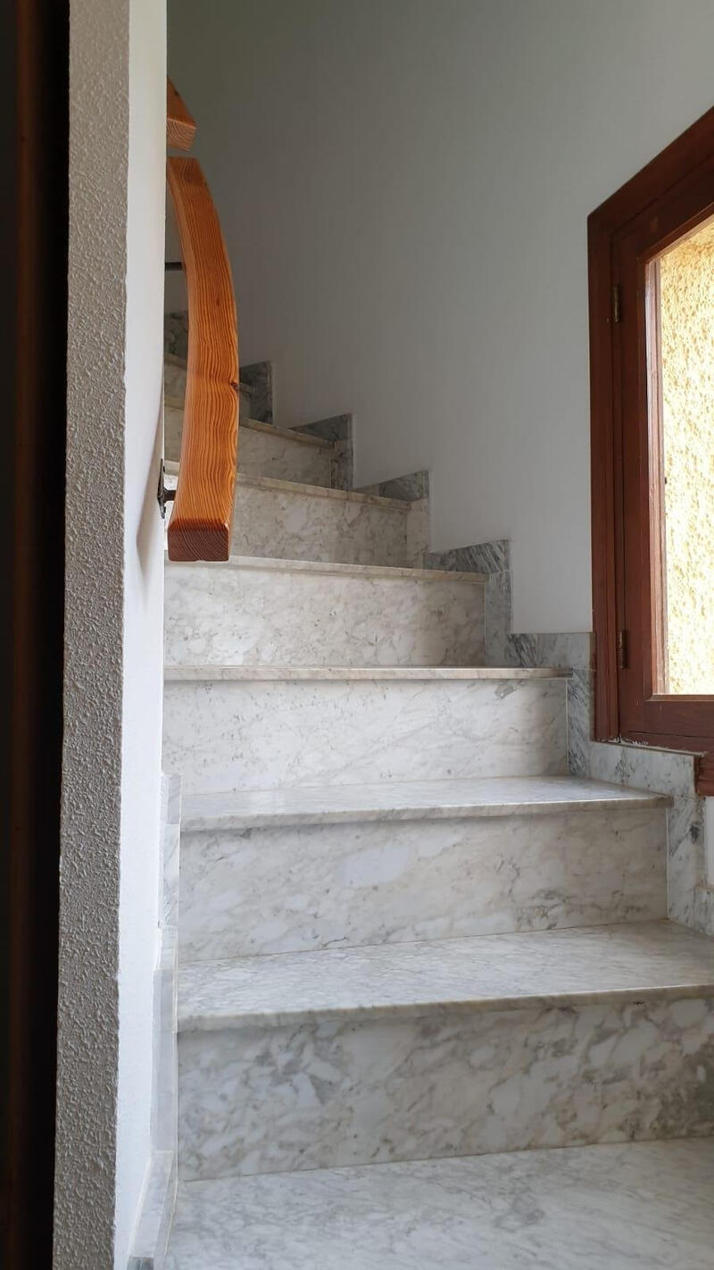 6 bedroom Villa for sale
