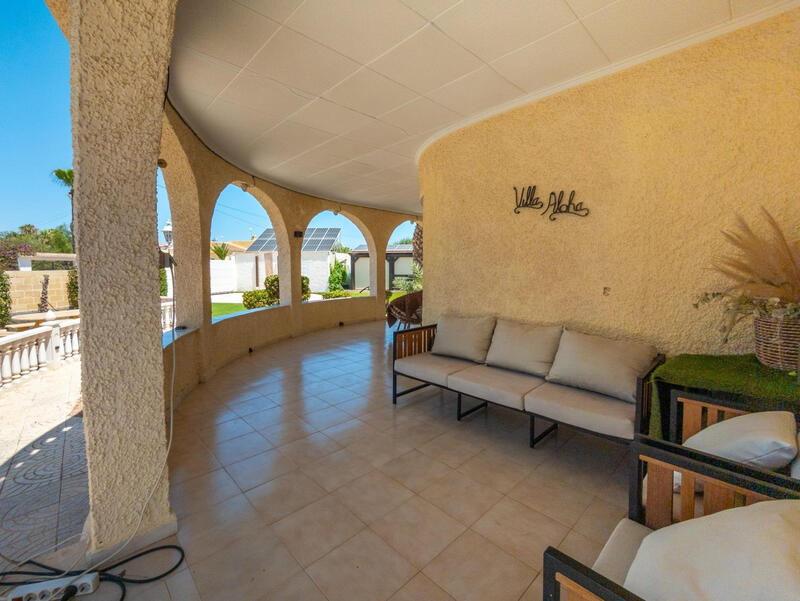 4 sovrum Villa till salu